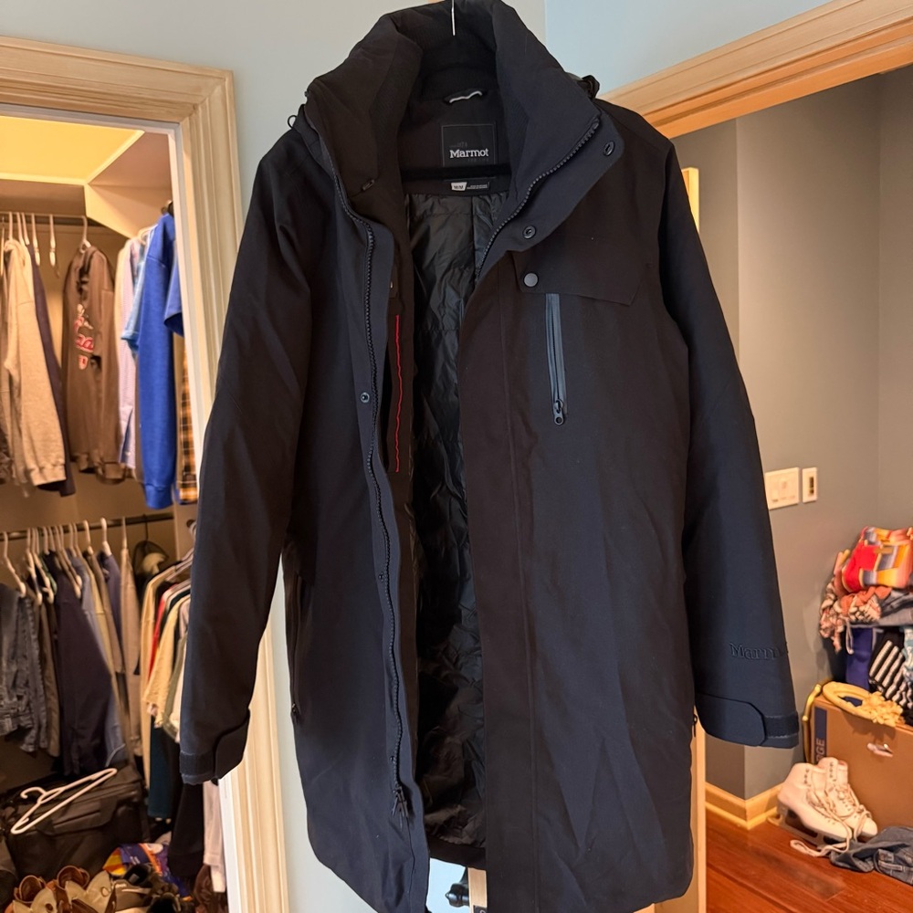 Marmot Men's Black Raincoat